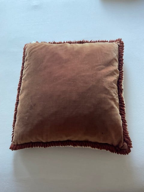 Smyrna kussen  45 X 45 cm.