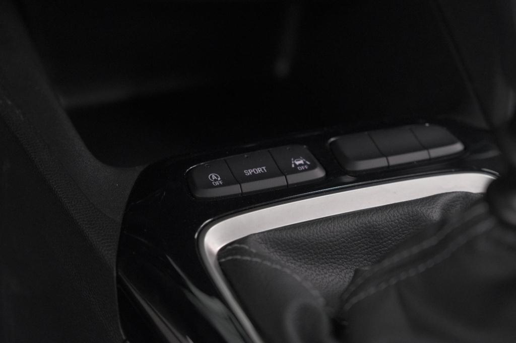 Opel Corsa turbo 100 gs | camera | dodehoekdetectie | apple carplay
