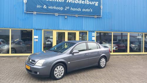 Opel VECTRA 2.2-16v Elegance Navigator sedan bj:2003 airco navigatie