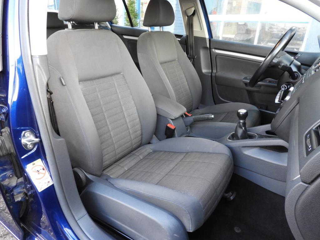 Volkswagen Golf 1.6 optive 4