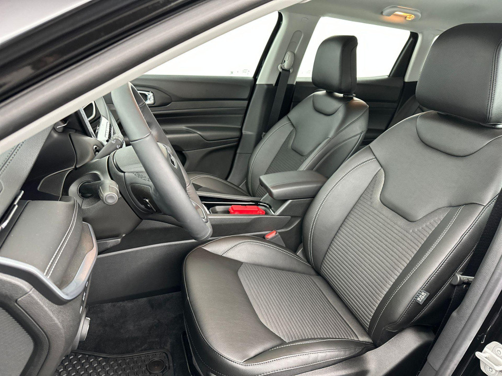 Jeep Compass 4xe 190pk plug-in hybrid electric altitude | achteruitrijcamer