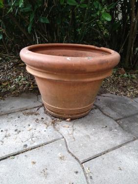 Toscaanse terracotta pot tuin