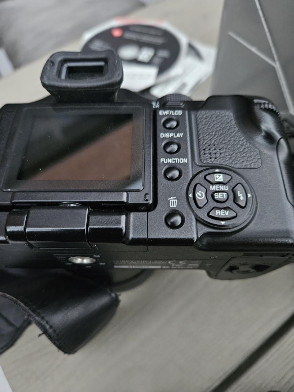 Zgan Leica V-LUX 1 Digitale bridgecamera met Accessoires