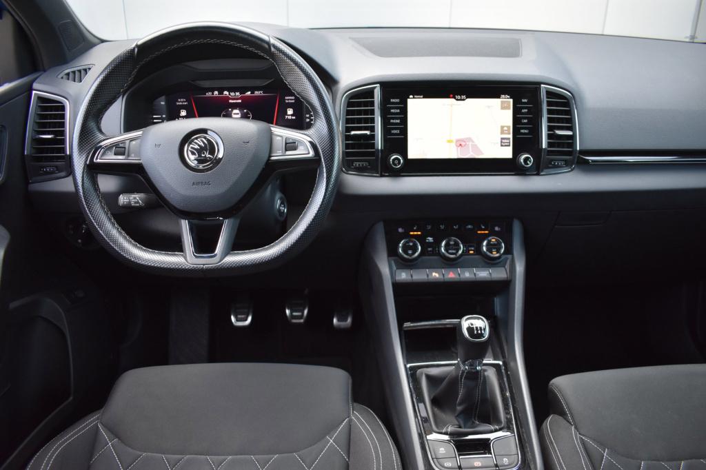 Skoda Karoq 1.5 tsi act sportline | trekhaak | canton | adaptieve cruise co