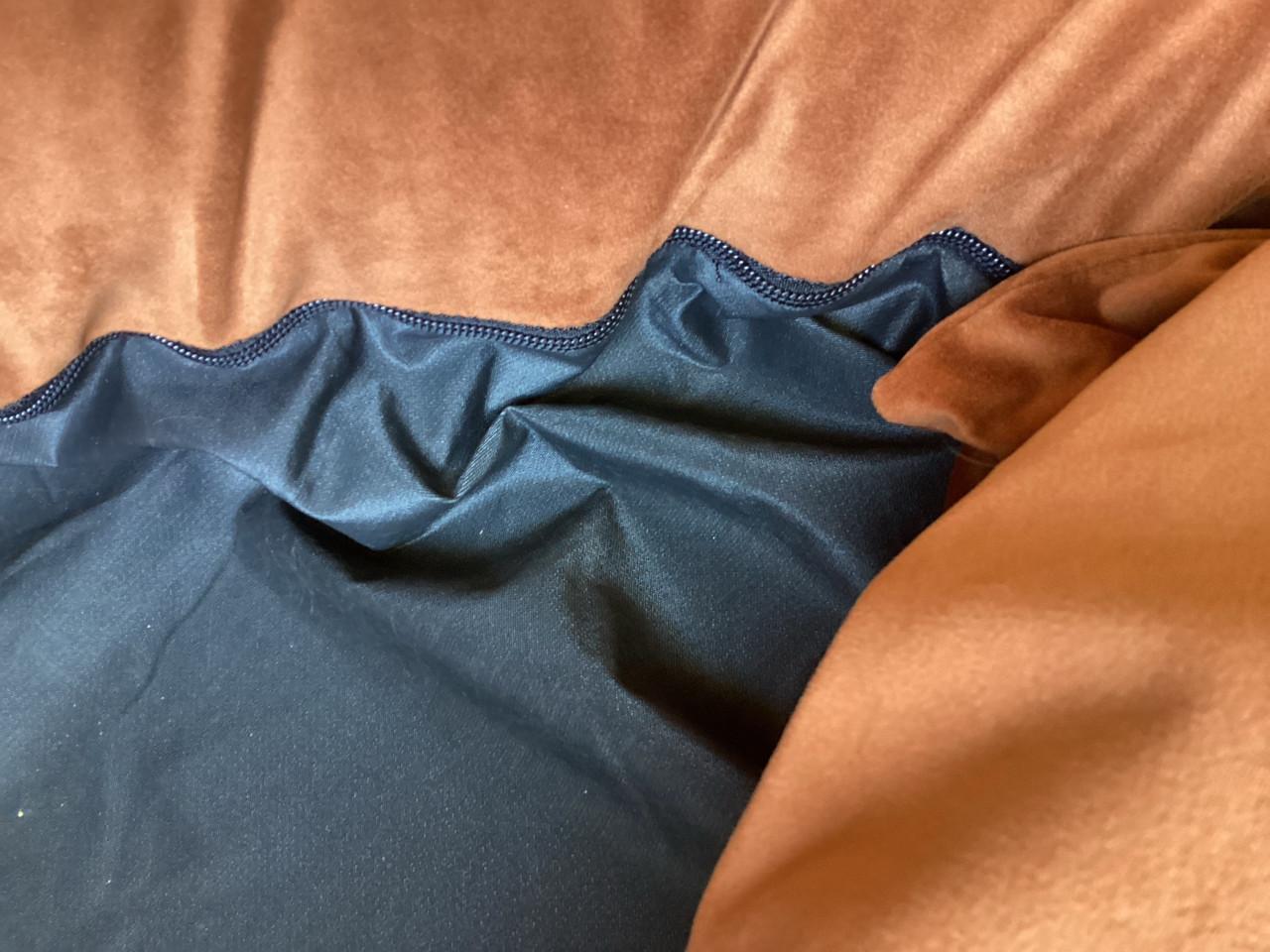 Wooff velvet/ velours hondenmand