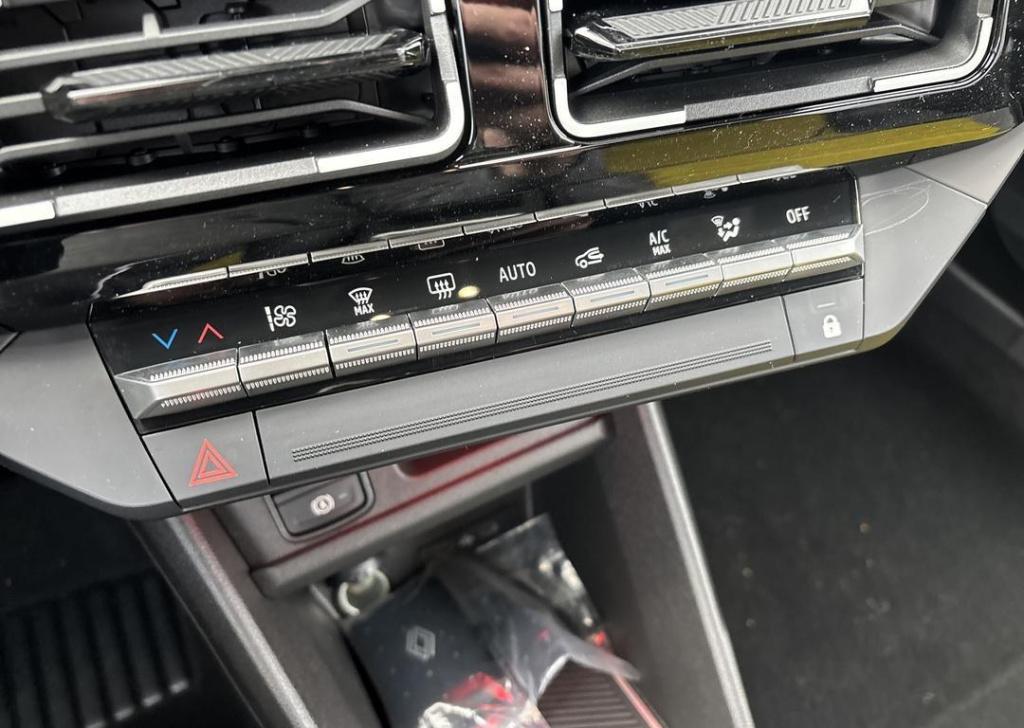 Renault 5 comfort range iconic cinq 52 kwh v2g/ pack safety & advanced driv