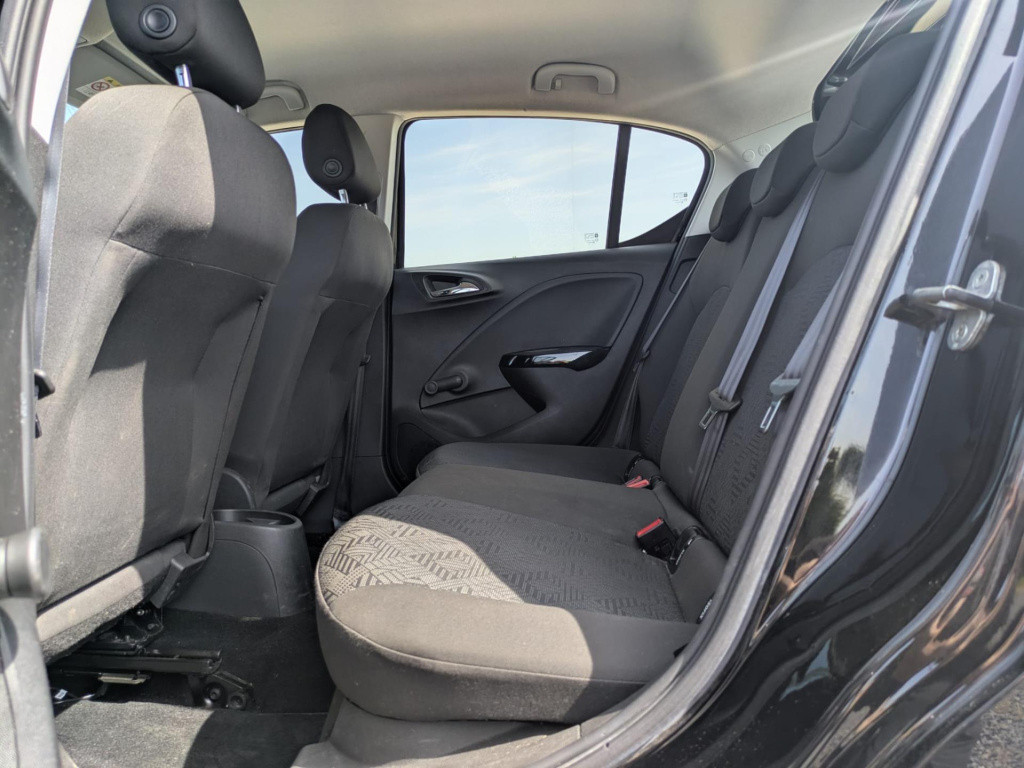 Opel Corsa 1.4 favourite | airco | cruise control | bluetooth