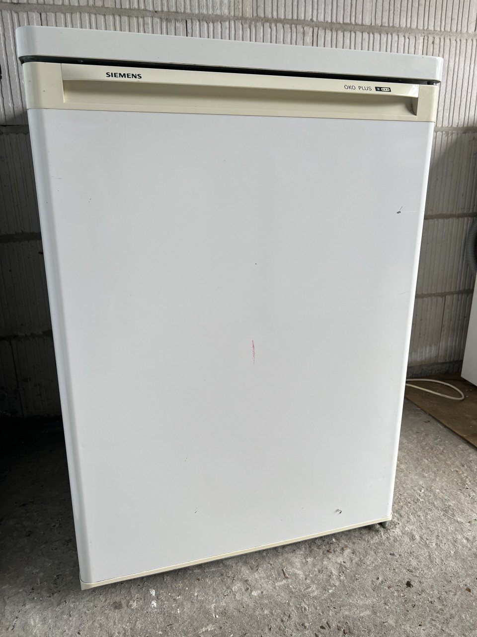 Siemens vrieskast 4 laden 85x60 cm. 120 liter