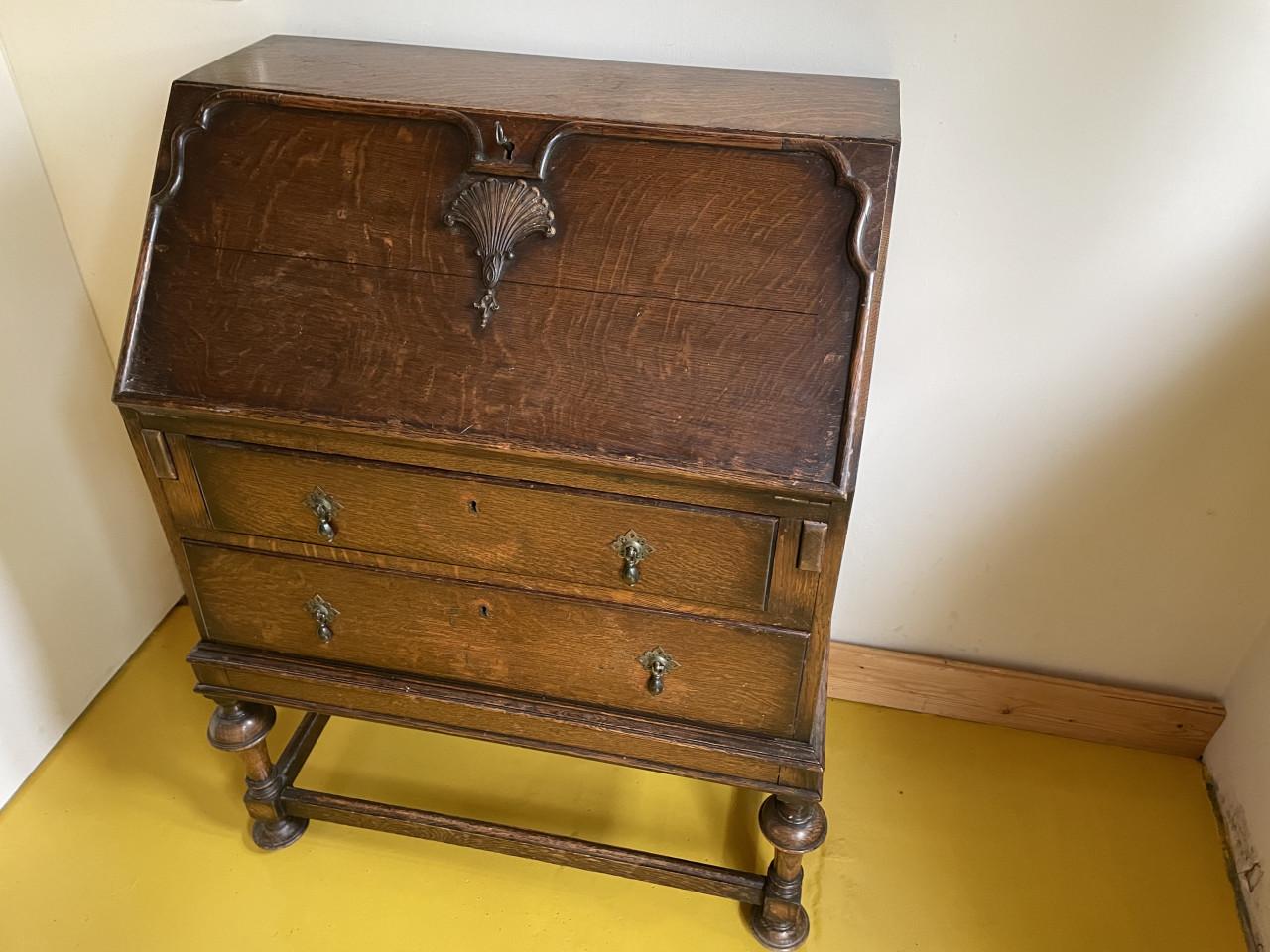 Secretaire