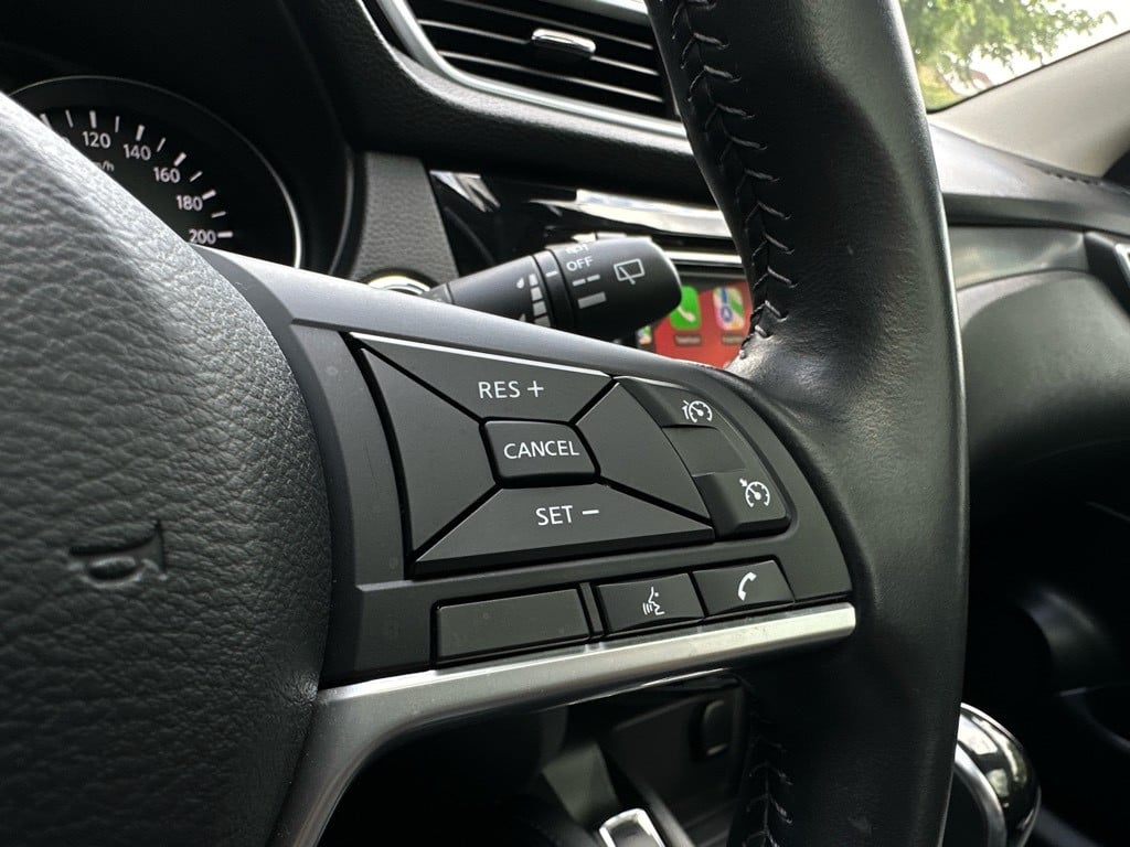 Nissan Qashqai 1.3 dig-t n-connecta