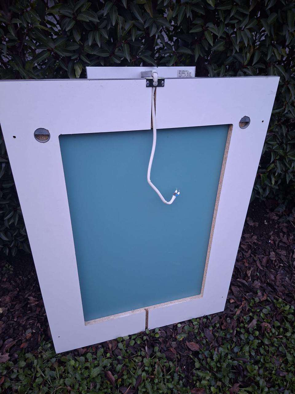 Badkamer meubel gratis af te halen