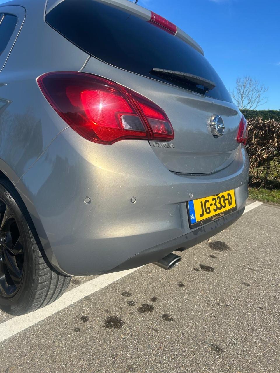 Opel Corsa easytronic 2015 bruin automaat