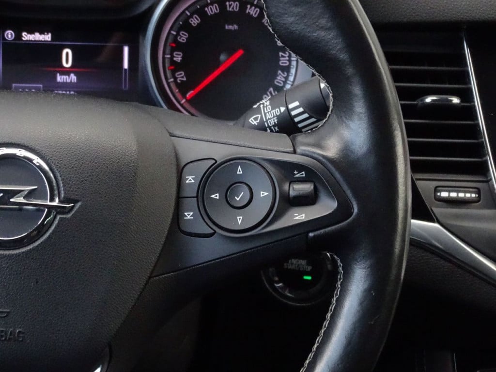 Opel Astra 1.4 innovation stoel-&stuurverwarming | massage stoel | navi