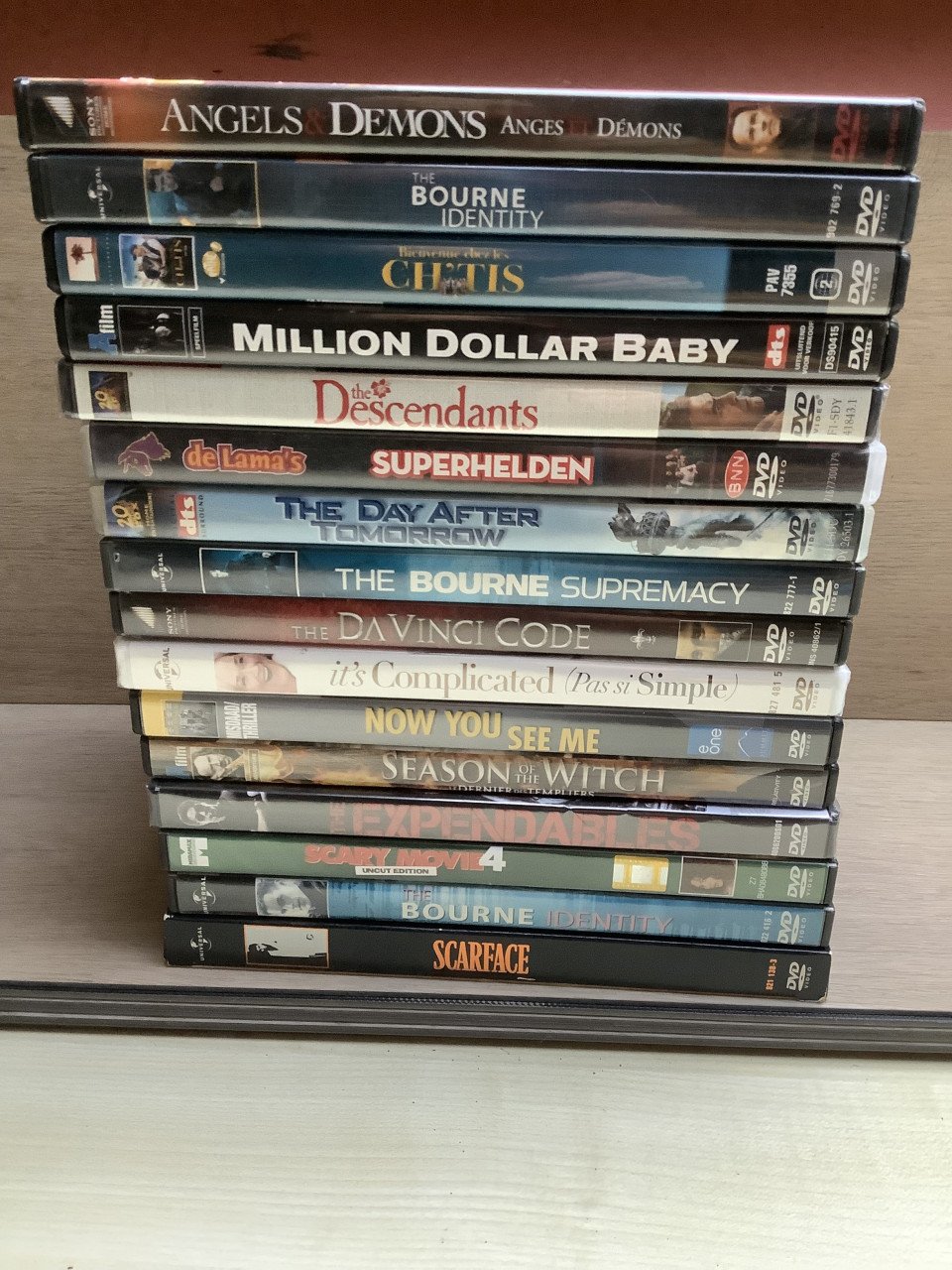 Stapeltje DVD’s, van alles wat.