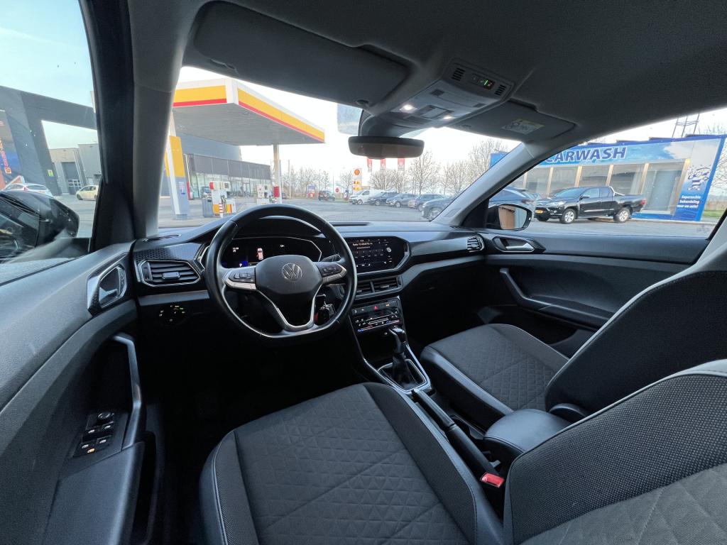 Volkswagen T-cross 1.5 tsi style business r | apple/ android carplay | dab 