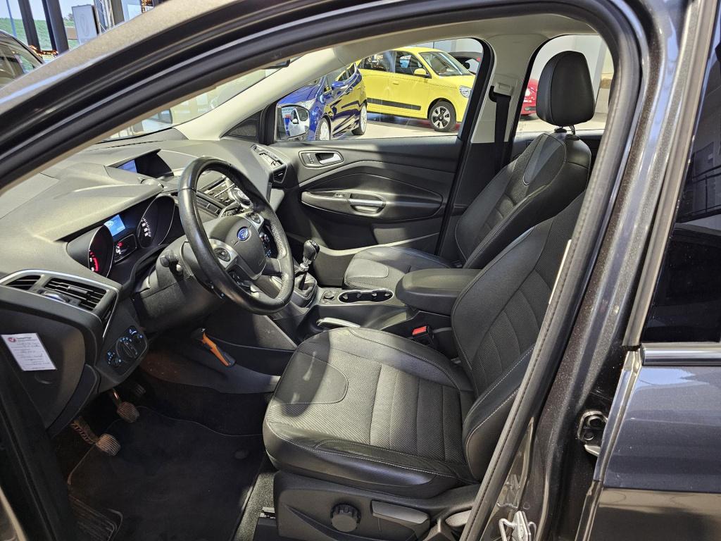 Ford Kuga 1.5 titanium