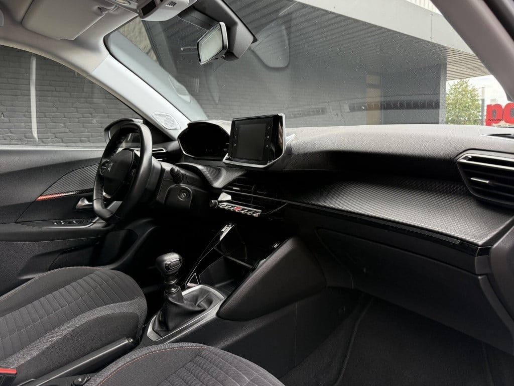 Peugeot 2008 1.2 active // trekhaak //