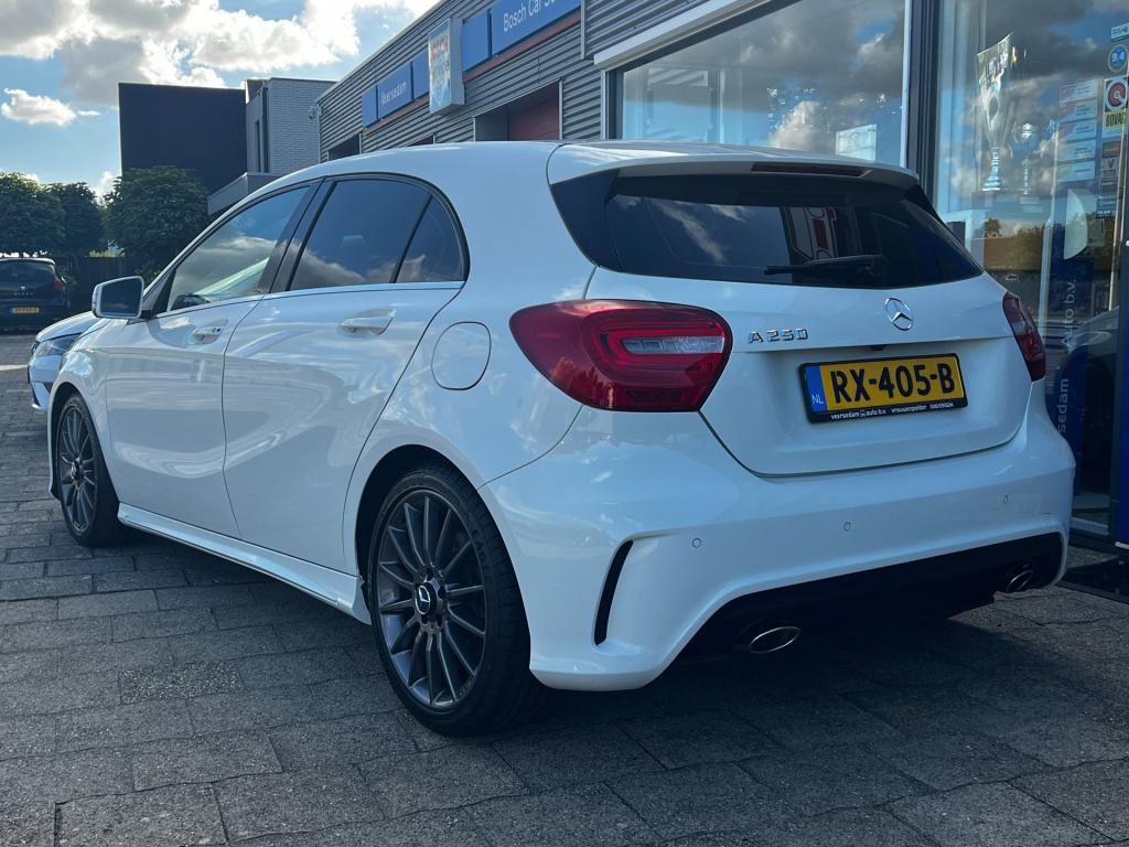 Mercedes-Benz A-Klasse 250 amg prestige, leer, panodak, trekhaak enz...