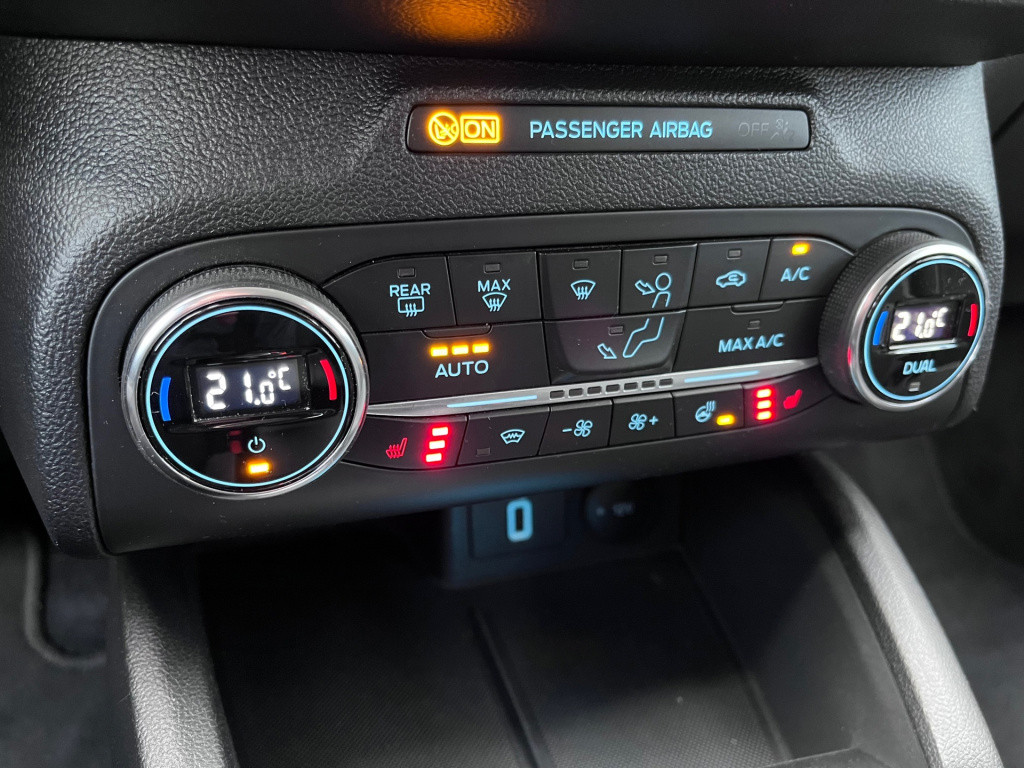 Ford Focus 1.0 ecoboost titanium x business
