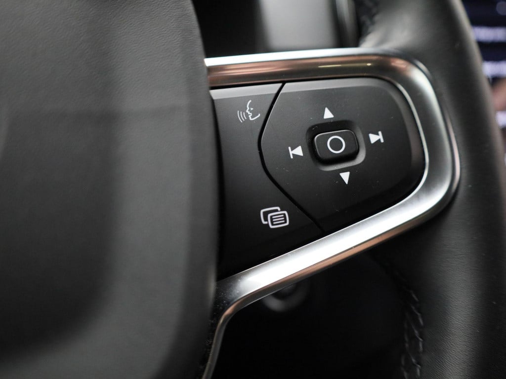 Volvo XC40 1.5 t5 recharge inscription expression | navigatie | camera | cl