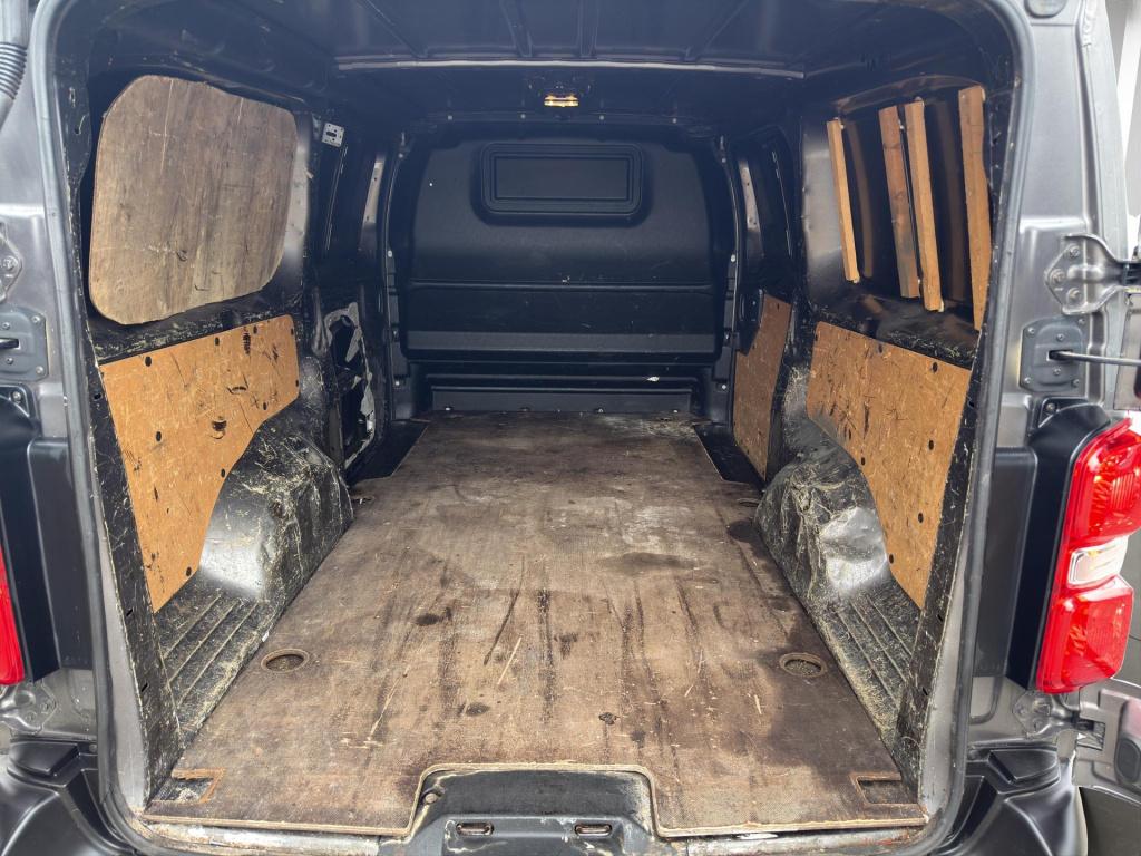 Toyota Proace worker 2.0 d-4d cool comfort long 3-zits | l+r schuifdeur | a