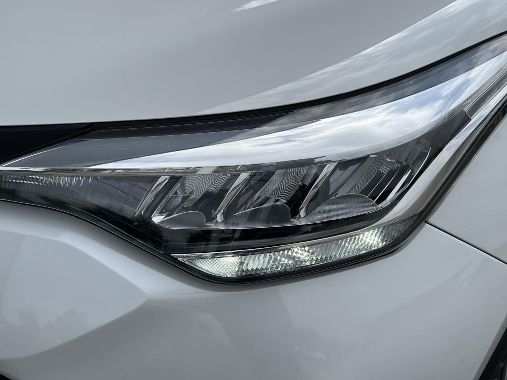 Toyota C-hr 1.8 hybrid dynamic