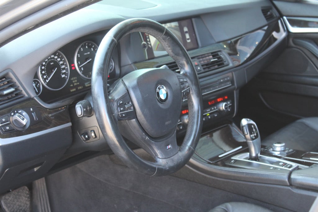 BMW 5 Serie 535xi high executive | m pakket | schuifdak | leder |