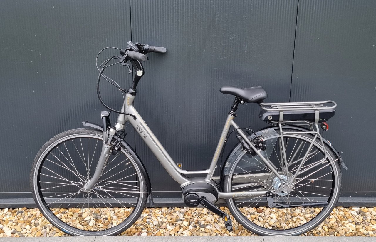 BATAVUS WAYZ E-GO ACT PLUS XN8 53 TITAAN-M 500Wh 53CM