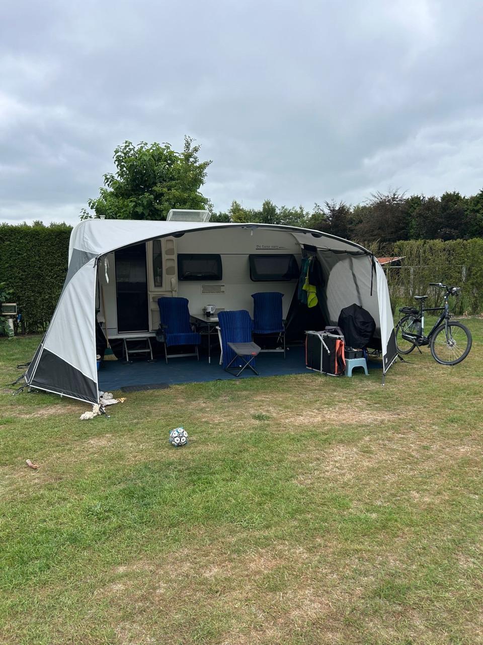 Unico Verona XL Voortent - Zeer stabiel en nagenoeg Nieuw