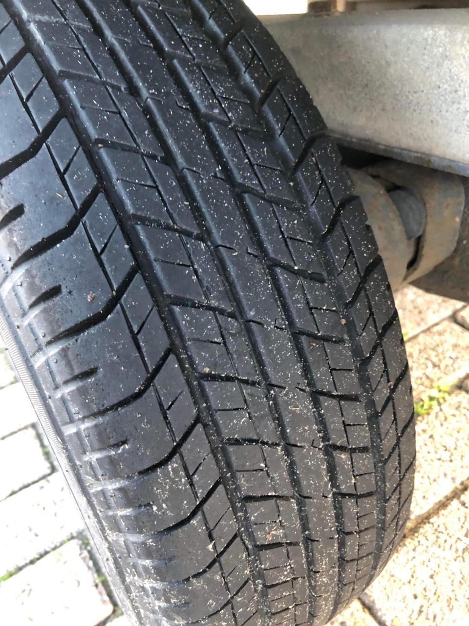 Tandemasser plateauwagen