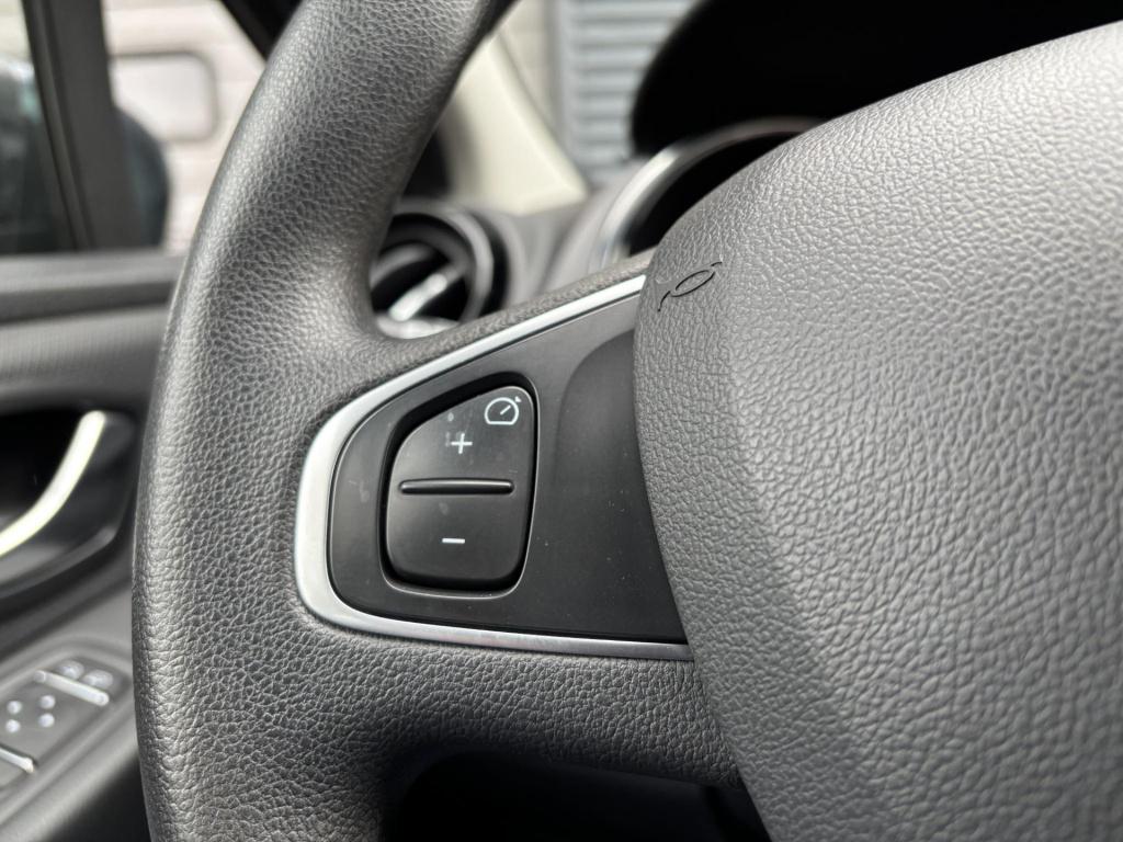 Renault Clio estate 0.9 tce zen | trekhaak | navigatie | cruise control | a