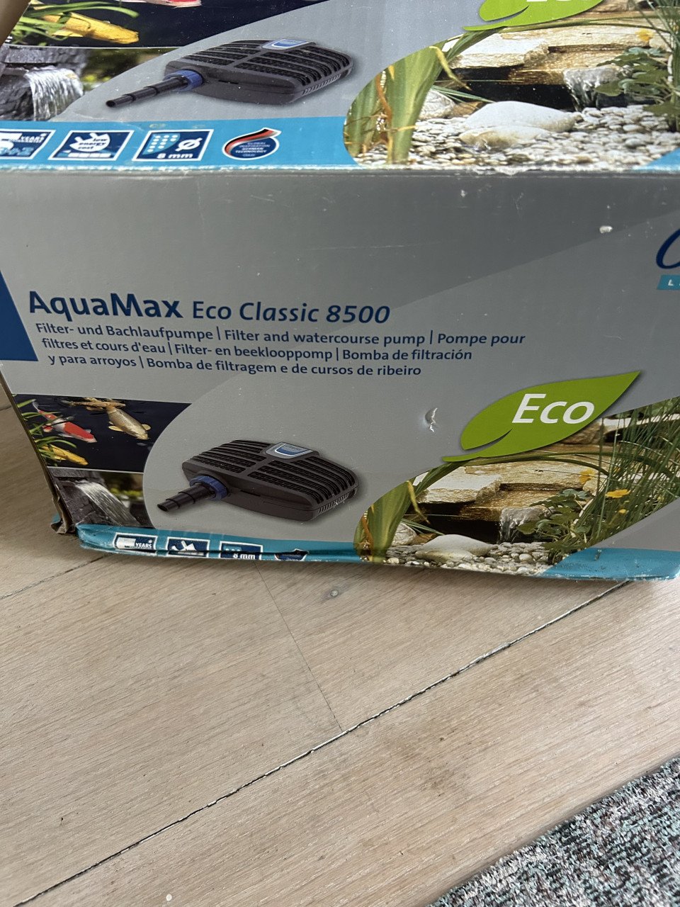 Te koop oase eco classik 8500 in Nieuwstaat was reserve pomp