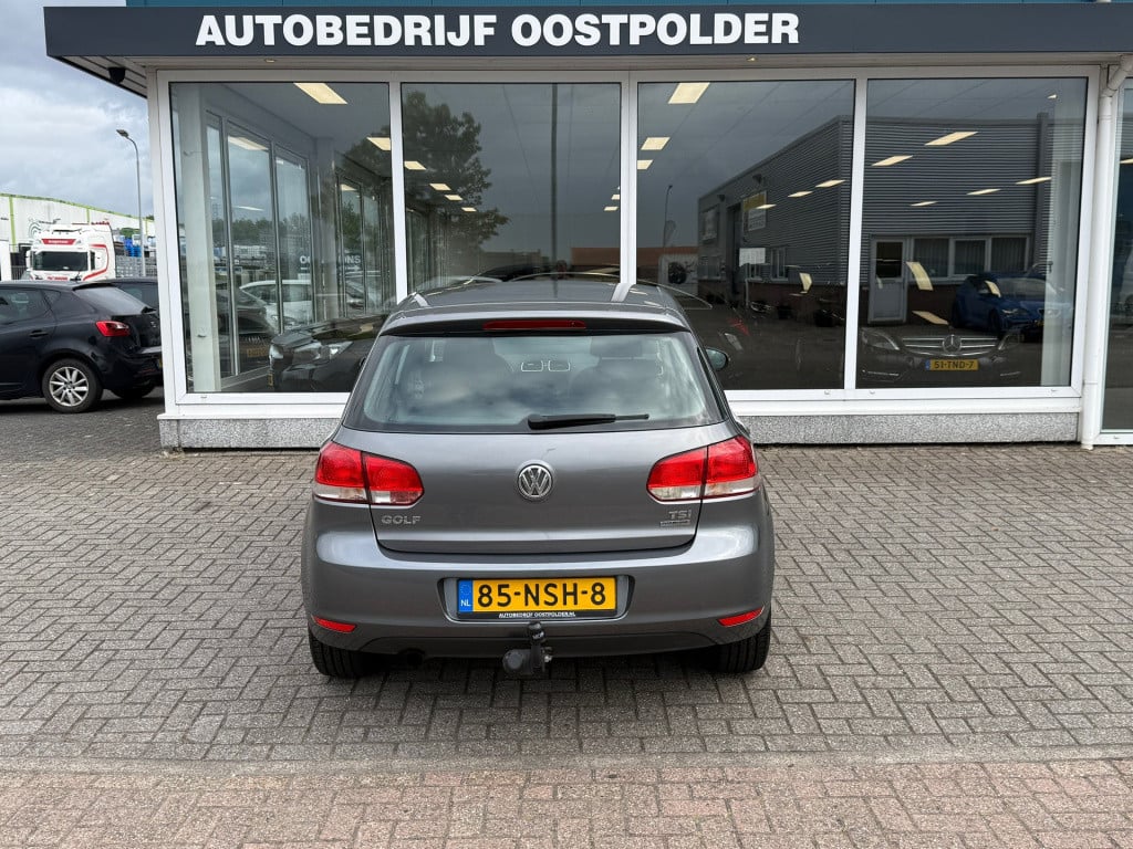 Volkswagen Golf 1.2 tsi tour