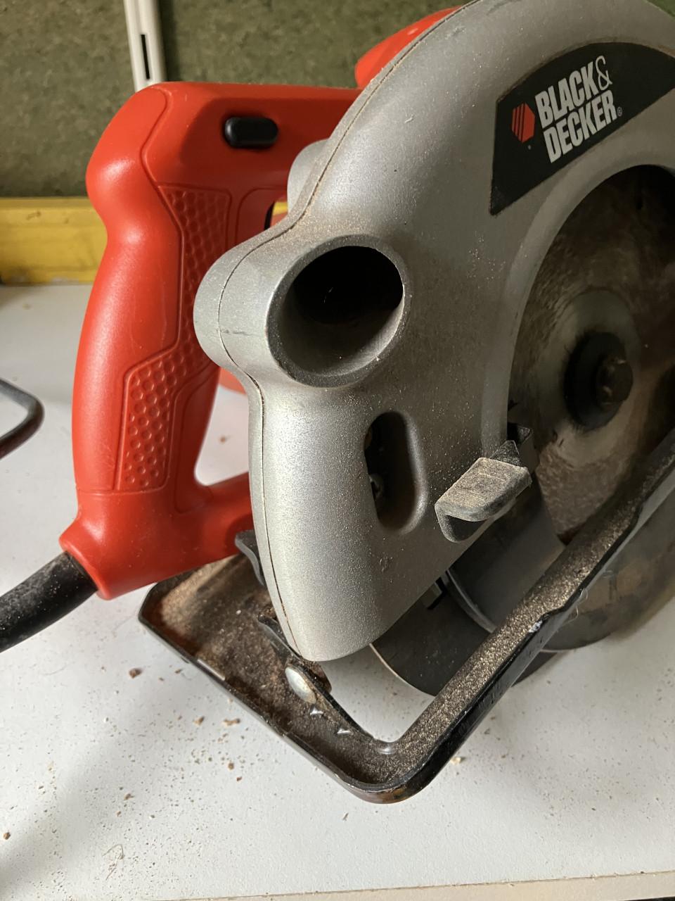 Te koop divers electrisch gereedschap in een koop