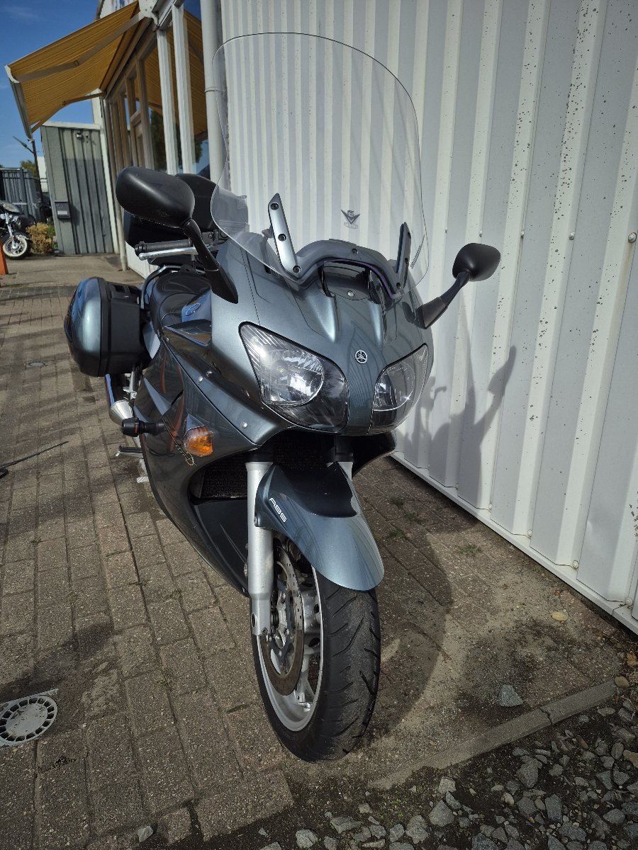 Yamaha FJR1300, zeer complete toerbuffel