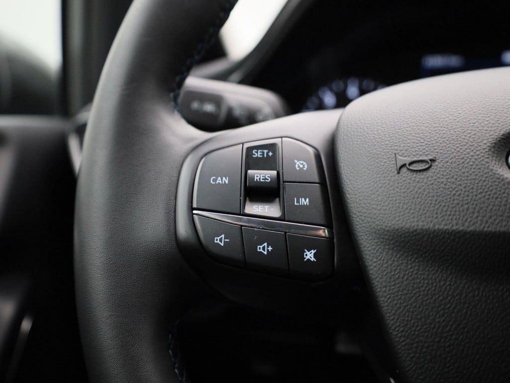 Ford Fiesta 1.0 ecoboost active | climate control | cruise control | winter