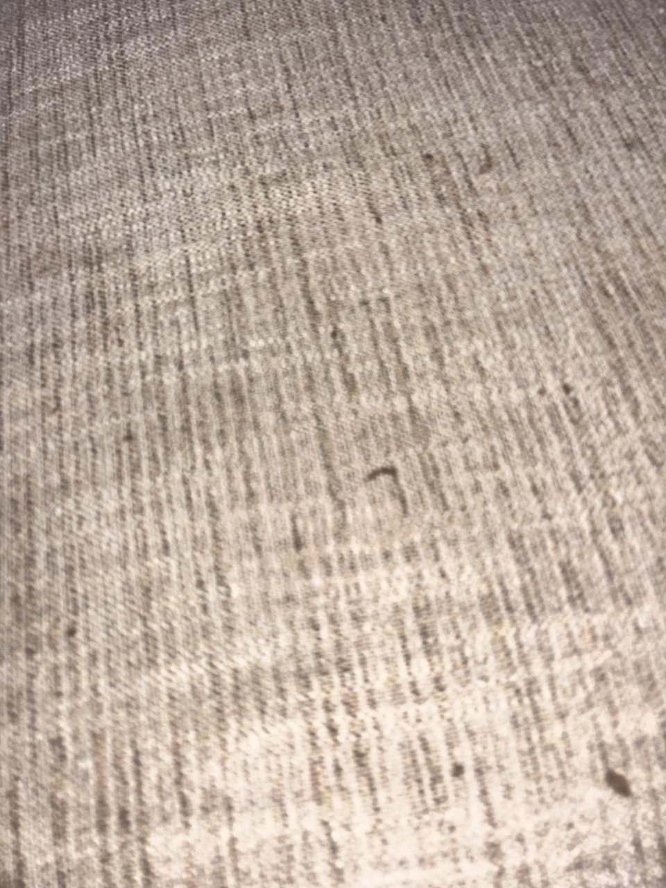 Stoel/hocker, mooie stof, vanwege verbouwing en nieuwe meubels overbodig