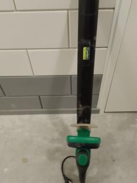 Heggenschaar en grastrimmer