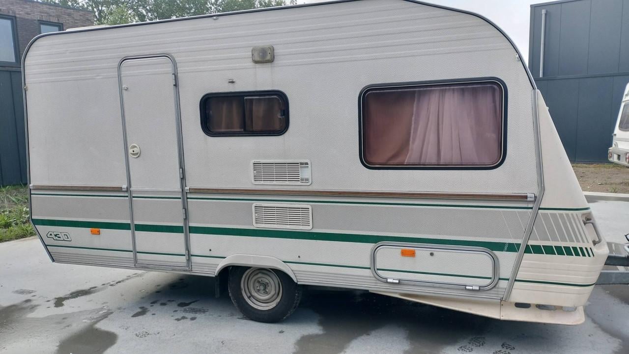 Chateau la Car met voortent