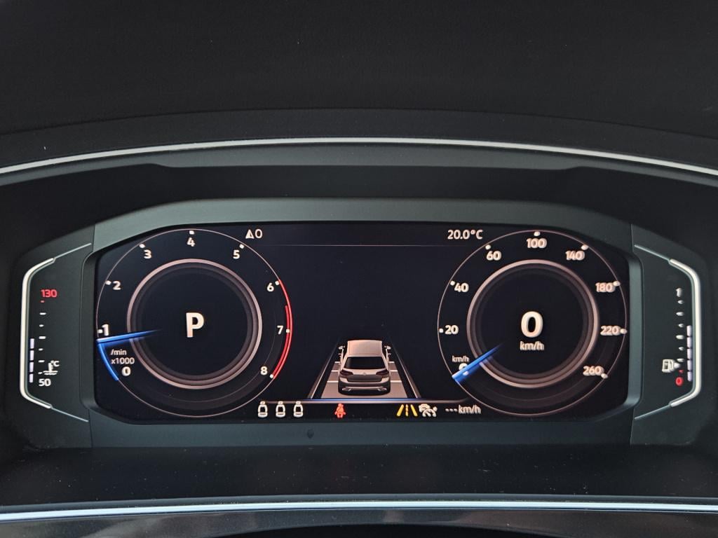 Volkswagen Tiguan 1.5 tsi act highline business r | acc | 360 cam | rijklaa