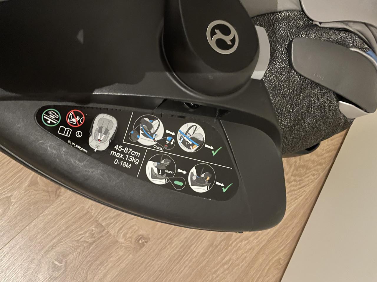 Cybex babystoel met base