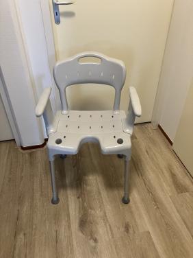 Douche stoel en een zitkussen
