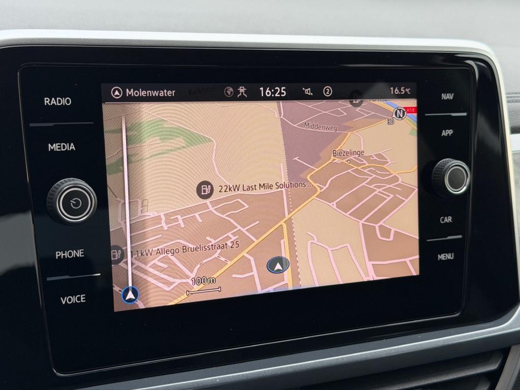 Volkswagen T-roc 1.5 tsi 150pk dsg style | navi | camera | ergo stoel | rij