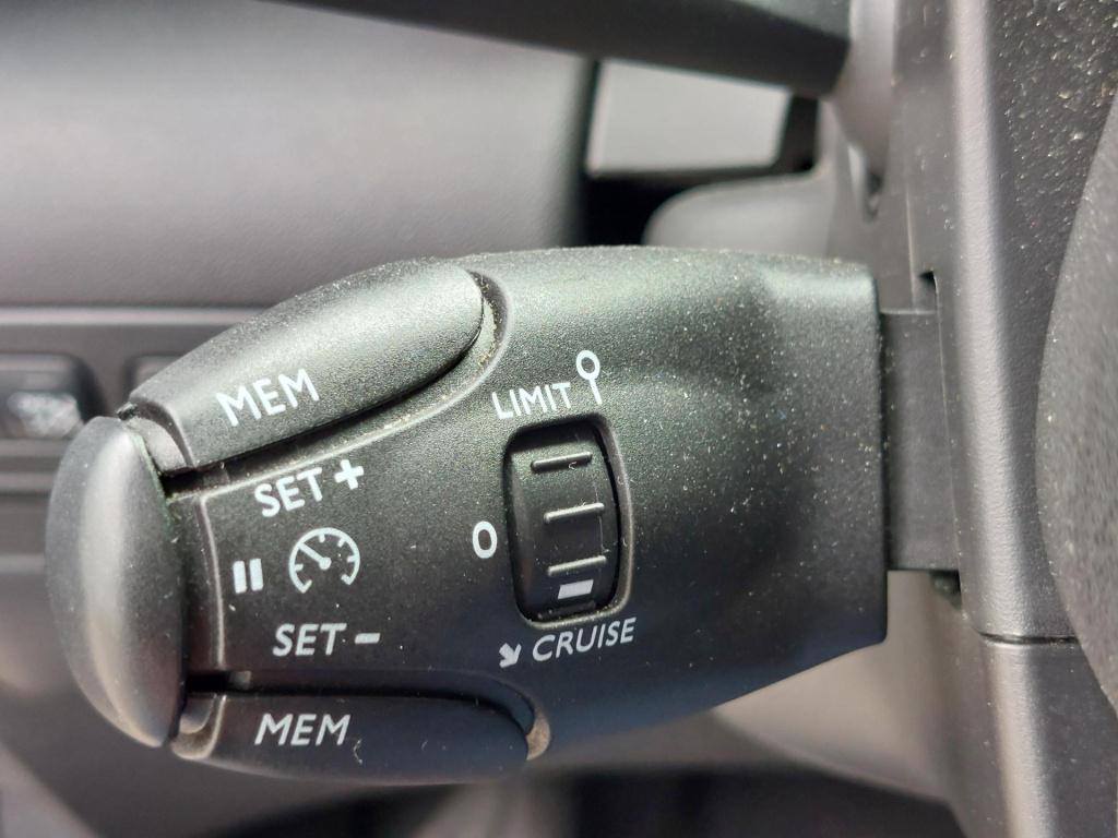 Citroen C3 Aircross suv 130 feel eat6 automaat navi/park