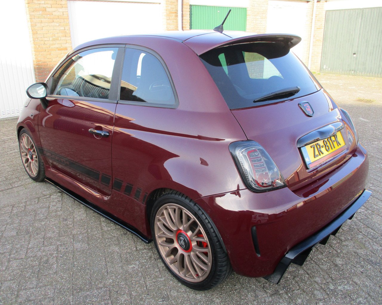 Snelle Fiat 500 1.4 Abarth  Maseratie uitvoering (replica)Nieuwe Apk, 180pk