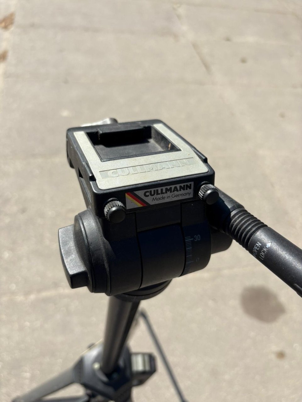 CullMann Video 3200 camera statief uitschuufbaar