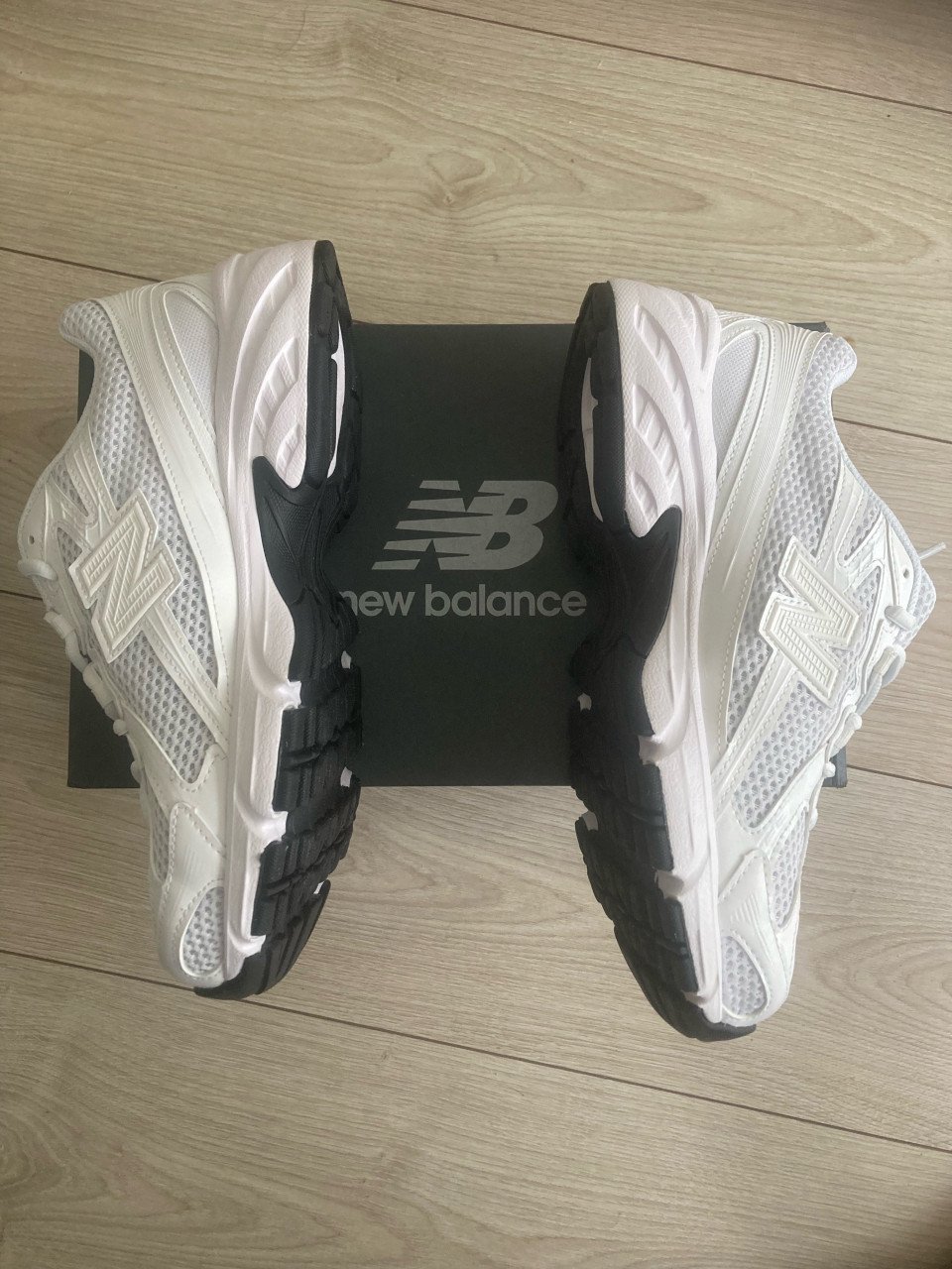 New Balance U740 NIEUW
