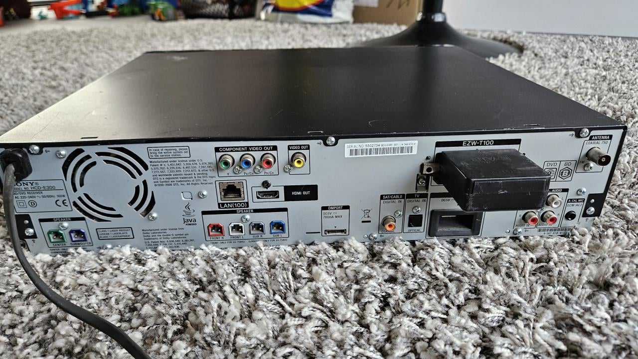 Sony BDV-E300 Blu-ray