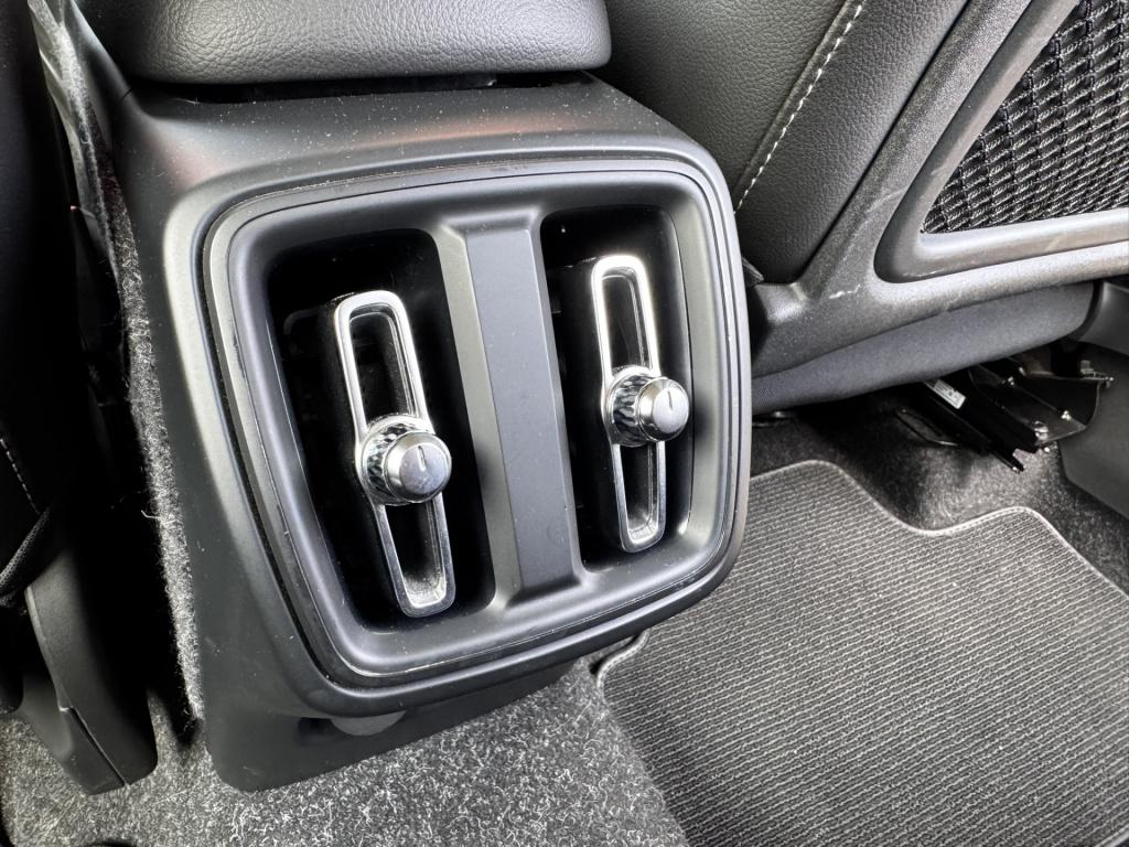 Volvo XC40 2.0 t4 inscription automaat | leer | 19'' lmv | trekhaak