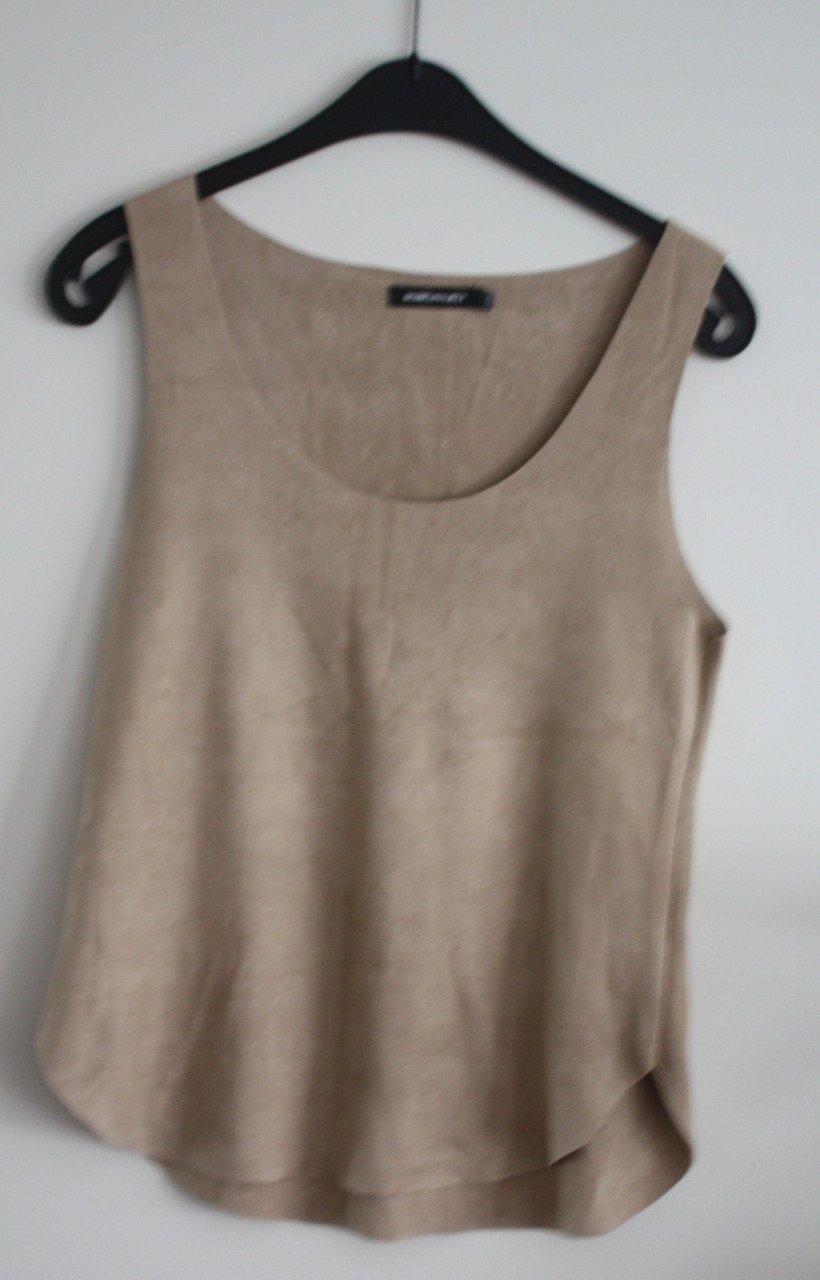 Top  beige suedelook maat s-m